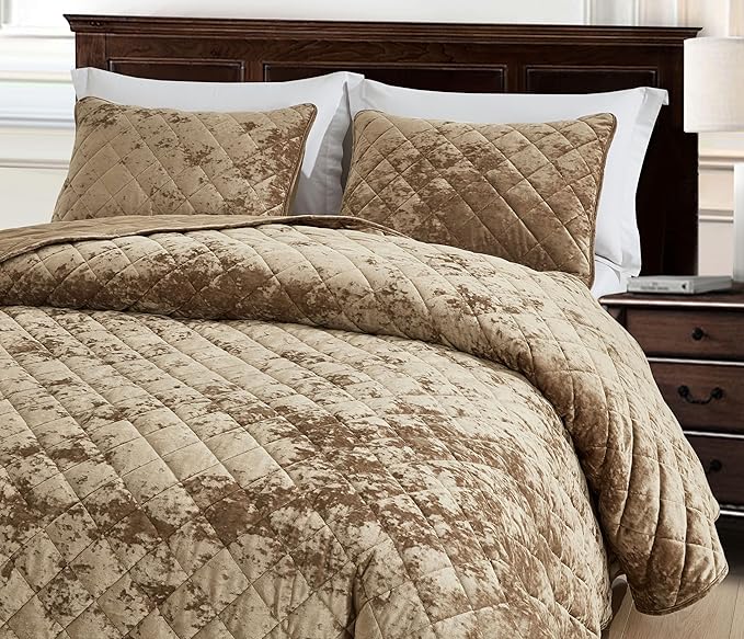 Chezmoi Collection Lux Tan Velvet Quilt King Set, 3-Piece Plush Distressed Velvet Bedding All Season Lightweight Comforter Brushed Microfiber Reverse with Diamond Stitch Quilting