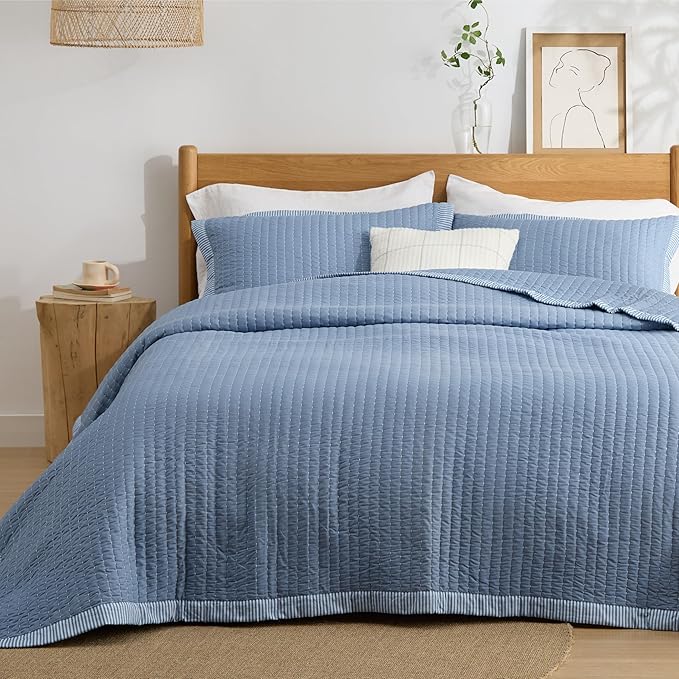 Bedsure Blue Quilts Queen Size - Queen Quilt Bedding Set Bedspread Coverlet, Lightweight Corduroy Pattern Bedspread, 3-Piece Set with 90"x96" Coverlet & 2 Pillow Shams, All-Season Soft Microfiber