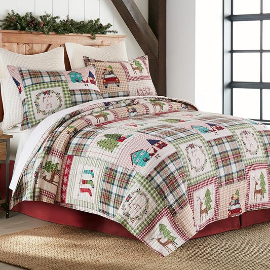 Levtex Home - Home for Christmas Sage Quilt Set - Full/Queen Quilt (88x92in.) + Two Shams (20x26in.) - Patchwork Holiday - Red Green White - Reversible - Cotton
