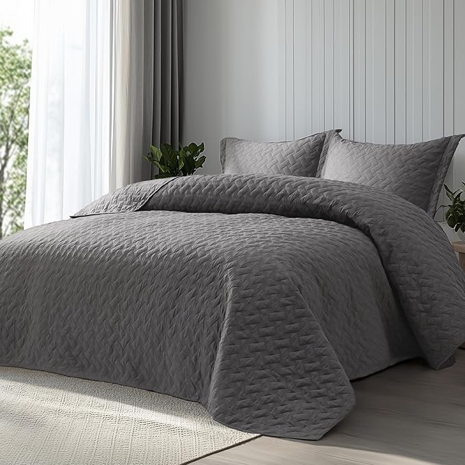 Bedsure Quilts Twin Size - Lightweight Bedspreads Twin Size with Basket Weave Pattern, Soft Quilt Bedding Set, Grey Comforter Set Coverlet for All Seasons with 1 Pillow Sham (68" x 86") | Skin-Friendly Soft, All-Season Comfort, Breathable, Lightweight,...