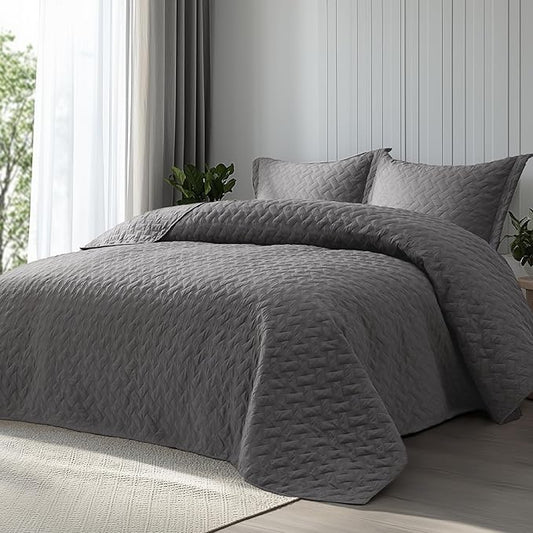 Bedsure Quilts Twin Size - Lightweight Bedspreads Twin Size with Basket Weave Pattern, Soft Quilt Bedding Set, Grey Comforter Set Coverlet for All Seasons with 1 Pillow Sham (68" x 86") | Skin-Friendly Soft, All-Season Comfort, Breathable, Lightweight,...