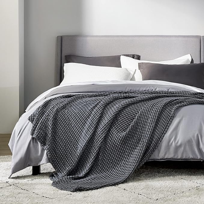 Bedsure Cooling Cotton Waffle Queen Size Blanket - Lightweight Breathable Blanket of Rayon Derived from Bamboo for Hot Sleepers, Luxury Throws for Bed, Couch and Sofa, Dark Grey, 90x90 Inches