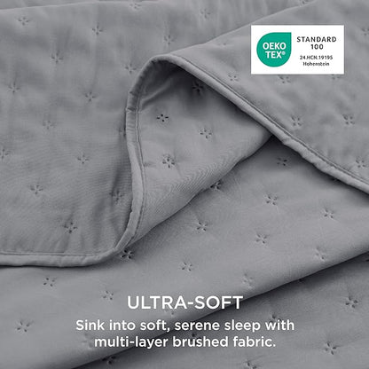 Bedsure Quilts Queen Size - Grey Bedspread Queen Size & Lightweight Comforter, Modern Coverlet with Clover Pattern, Ultra Soft All-Season Bedding, 90 x 96 Inches | Stitch-Free Quilting, Ultra Soft, Lightweight, Machine Washable, Pet-Friendly