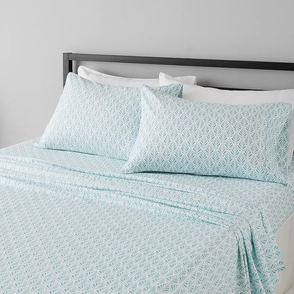 Amazon Basics Lightweight Super Soft Breathable Wrinkle-Free Microfiber 4-Piece Bed Sheet Set with 14" Deep Pockets, King, Aqua Fern, Printed