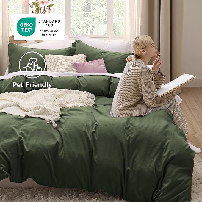 Bedsure Olive Green Oversized King Duvet Cover - 3 Pieces Prewashed Cotton-Like Polyester Extra Soft Bedding Set, Includes 1 Duvet Cover 120''x98'' with Zipper Closure & 2 Pillow Shams, No Comforter