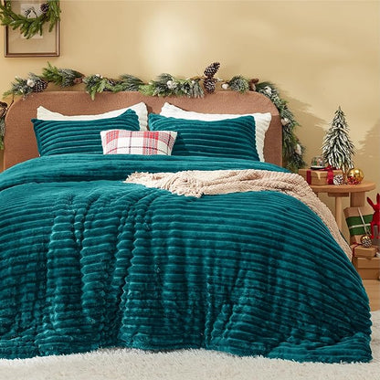 Bedsure Full Size Comforter Sets - GentleSoft™ 3 Pieces Double-Side Fleece Fluffy Teal Comforter Set, Cozy Striped Room Decor Aesthetic, Luxury Full Size Bedding, 2 Pillowcases, 82x86 Inches