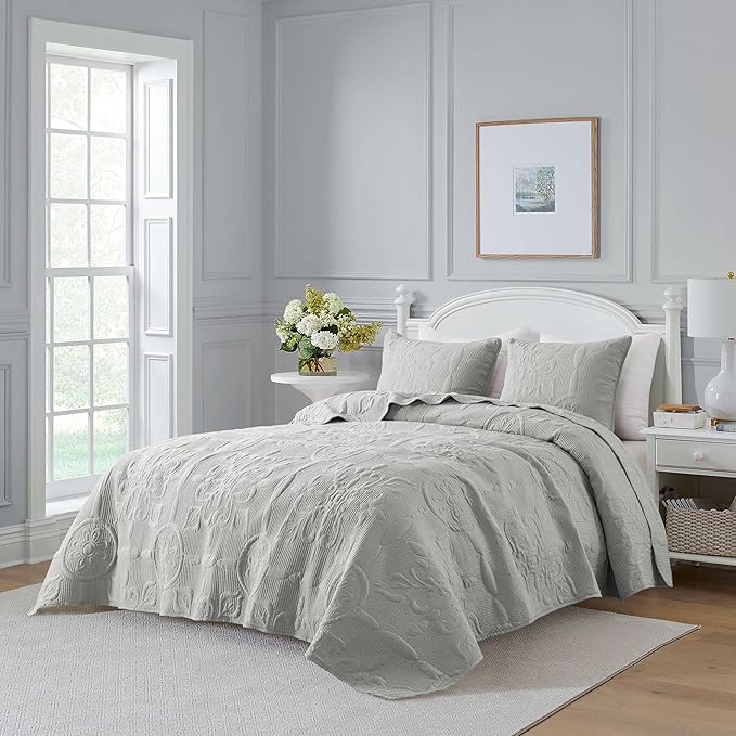 Light Grey Damask Quilt Queen Size Bedding Sets with 2 Pillow Shams, Boho Bedspread Lightweight Soft Farmhouse Vintage Bohemian Coverlet Retro Jacquard Pattern Bed Cover for All Season, 3 Pieces