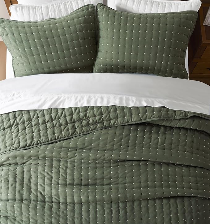 WDCOZY Twin Quit Size Bedding Sets with Pillow Sham, Lightweight Soft Bedspread Coverlet, Quilted Blanket Thin Comforter Bed Cover for All Season, 2 Pieces, 68x90 inches, Moss Green
