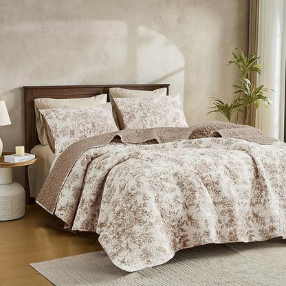 Wonderful Spring Fresh Quilt, Taupe Floral Bedspread King Size, 3 Piece Cotton Vintage Farmhouse Bedding Set, Machine Washable Lightweight Soft Bed Cover for All Season | breathable material, Hypoallergenic soft