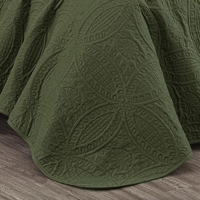 Chezmoi Collection Austin 3-Piece Oversized Bedspread Coverlet Set (King, Cypress Green) | Oversized, Lightweight, Fade Resistant