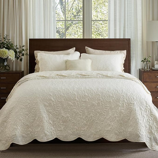 Bedsure Quilt King Size - Ultra Soft Pre-Washed Cloud-Like Bedding, All-Season Lightweight Comforter for Country Bedroom, Leaf Design Coverlet in Cream Yellow, 106 x 96 Inches | Stitch-Free Quilting, Ultra Soft, Lightweight, Machine Washable, Pet-Friendly