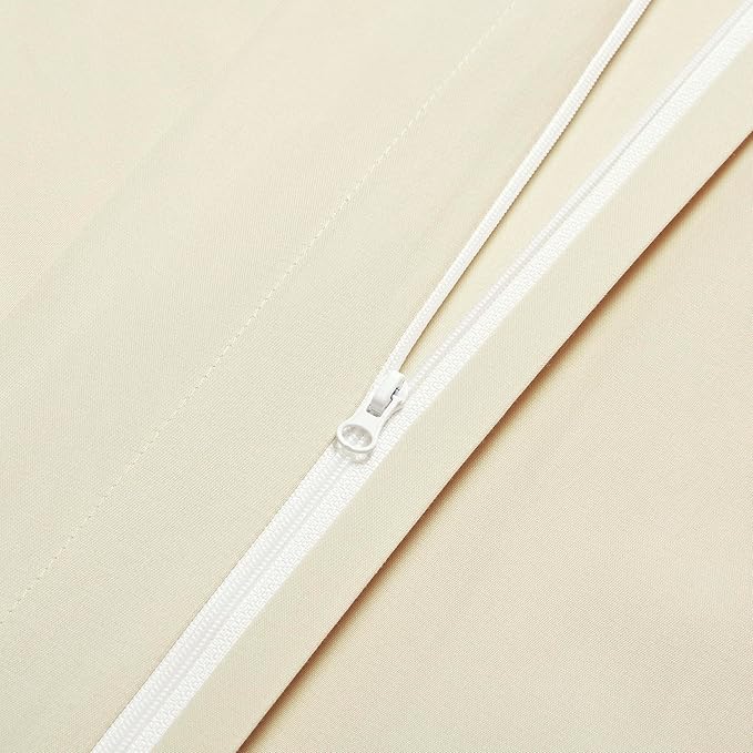 Amazon Basics Lightweight Microfiber 3-Piece Duvet Cover Set with Zipper Closure, King, Beige, Solid