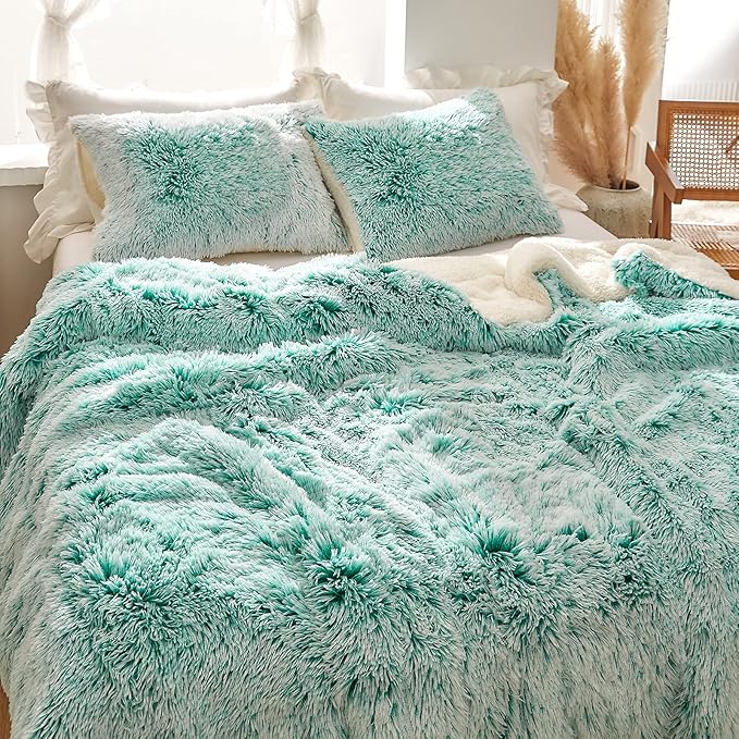 Luxury Faux Fur Shaggy Comforter Set King Size, Plush & Sherpa Reversible Comforter Teal with White, 3 Pieces Fluffy Fuzzy Bedding Set Ultra Soft and Warm for Winter (1 Comforter + 2 Pillowcases)