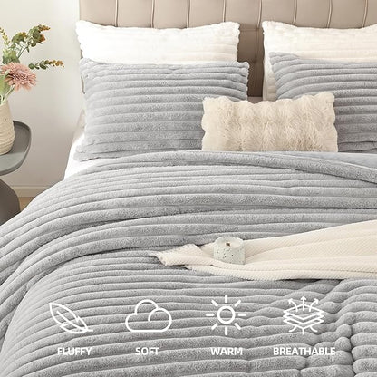 Smoofy Fluffy King Size Comforter Set 3 Pieces - Light Grey Fleece Fluffy Comforter Set, Luxury Fuzzy King Bedding Set, Soft King Bed Set All Season, Heavy Faux Fur Comforter with 2 Pillow Cases