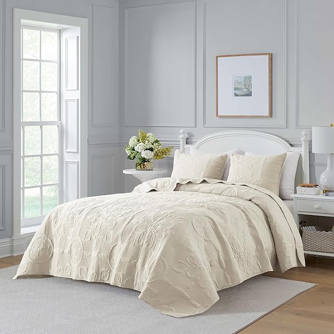 Ivory Damask Quilt Queen Size Bedding Sets with 2 Pillow Shams, Cream Boho Bedspread Lightweight Soft Farmhouse Vintage Bohemian Coverlet Retro Jacquard Pattern Bed Cover for All Season, 3 Pieces