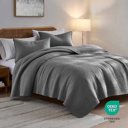 palassio Striped Dark Grey 100% Cotton Quilt King Size Bedding Sets, Lightweight Crinkly Channel Pick Stitch Textured Bedspread Soft Shabby Chic Farmhouse Country Coverlet for All Season, 2 Shams