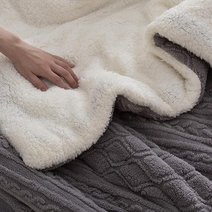 COTTEBED Reversible Sherpa Fluffy Comforter Queen Set, Boho Tufted Bedding Down Blanket Comforter Set, Ultra-Soft Washed Cotton Shabby Plush Fleece Sherpa Thick Warm for Winter Autumn, Grey Full Queen