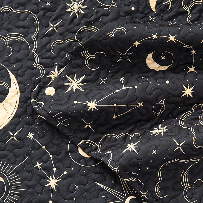 EXQ Home Quilt Set Full Queen Size Black Print 3 Piece,Lightweight Soft Coverlet Modern Style Sun Starry Pattern Bedspread Set(1 Quilt,2 Pillow Shams)