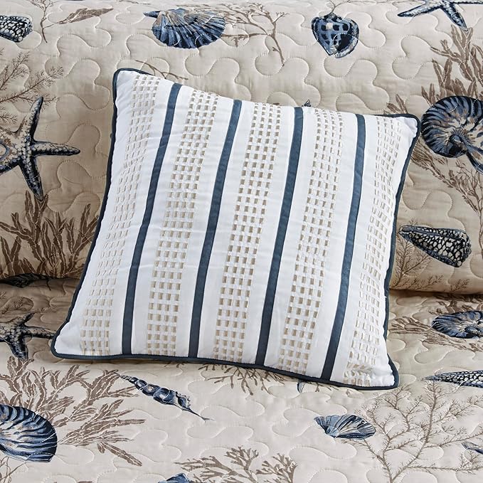 Madison Park Quilt Set Cottage Coastal Design, Starfish Print - All Season, Coverlet Bedspread Lightweight Bedding Layer, Shams, Toss Pillows, Full/Queen(90"x90"), Bayside Blue/Ivory 6 Piece