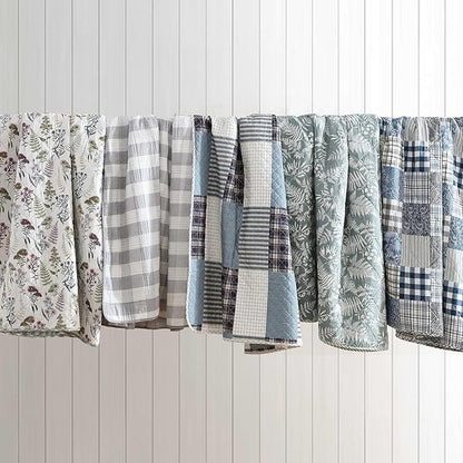 Eddie Bauer - Queen Quilt Set, Reversible Cotton Bedding with Matching Shams, Patchwork Luxurious Bedding Set with Plaid Reverse (Cozy Plaid Patchwork Blue/Green, Queen)