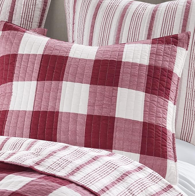 Levtex Home - Camden Quilt Set -King Quilt + Two King Pillow Shams - Buffalo Check in Red and Cream - Quilt Size (106 x 92 in.) and Pillow Sham Size (36 x 20 in.) - Reversible Pattern - Cotton