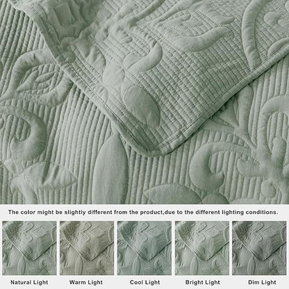 Sage Green Damask Quilt Queen Size Bedding Sets with 2 Pillow Shams, Boho Bedspread Lightweight Soft Farmhouse Vintage Bohemian Coverlet Retro Jacquard Pattern Bed Cover for All Season, 3 Pieces