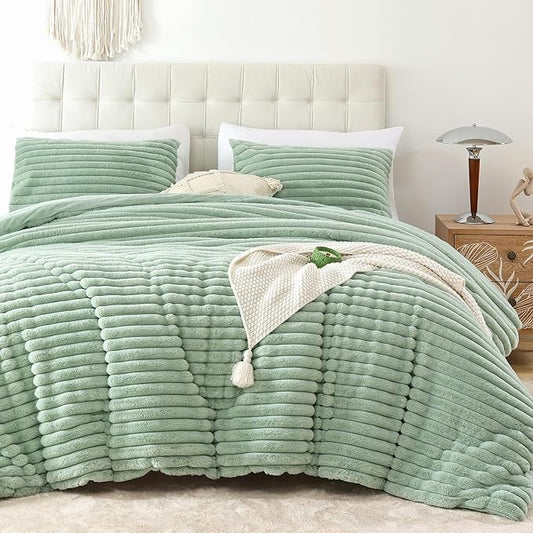 Smoofy Fluffy Full Size Comforter Sets 3 Pieces - Sage Green Fleece Fluffy Comforter Set, Luxury Fuzzy Full Bed Set, Soft Comforter Full Size All Season, Heavy Faux Fur Comforter with 2 Pillow Cases