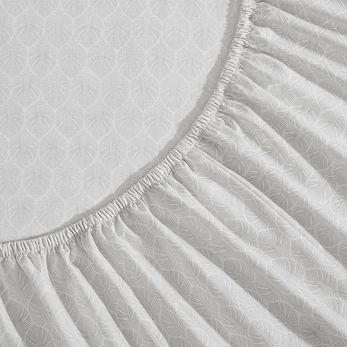 Tommy Bahama - King Sheet Set, Crisp & Cool Cotton Percale Bed Sheets, Deep Pockets, Bedding with Matching Fitted Sheet & Pillowcases (Line Palms Grey)
