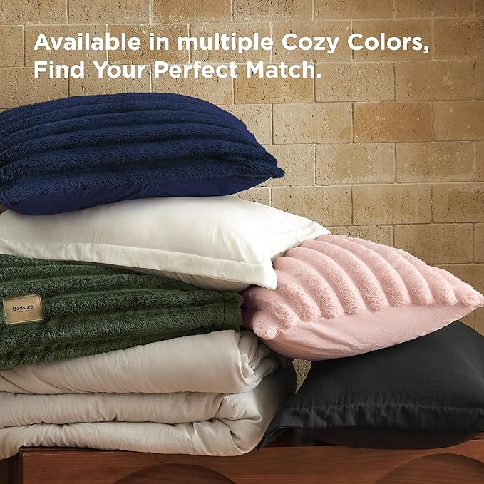 Bedsure Gentlesoft™ 2-in-1 Queen Comforter Set and Detachable Fluffy Blanket, Navy Blue Bedding Set for All Season Use, SnapTech Design for Space Saving (Includes 2 Pillow Shams, 2 Pillowcases)
