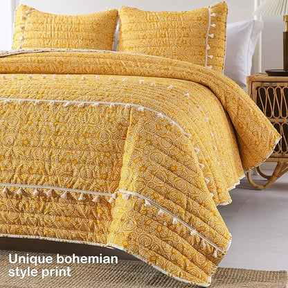 HORIMOTE HOME Boho Style Yellow King Quilt Set with Tassle, Soft and Lightweight Bedspread for All Season, King Size Bed Coverlet with 2 Matching Pillow Shams (3 Pieces)