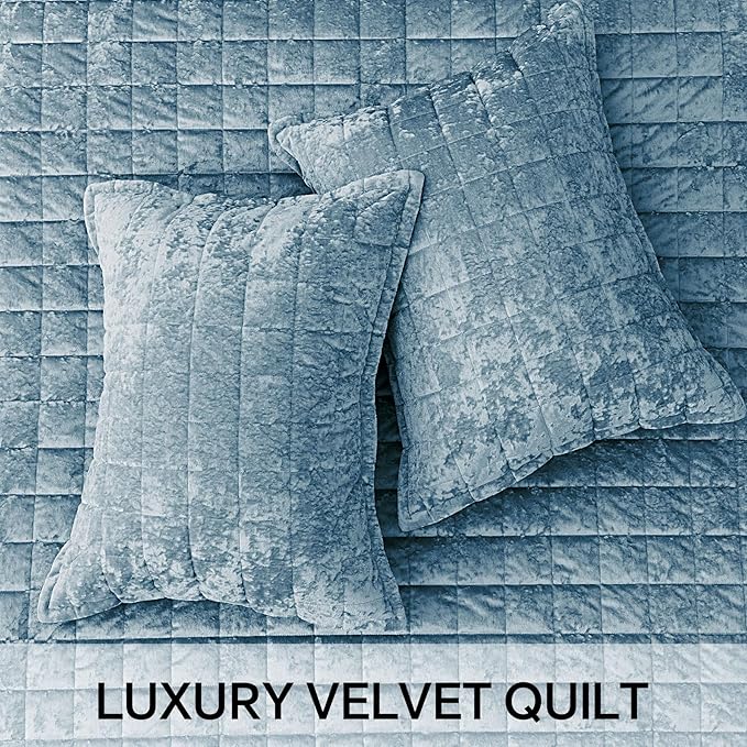 BEDELITE Velvet Quilt Set Queen Size - Luxury Velvet Comforter Bedding Set 3 Pieces, Lightweight Soft Cozy Shiny Dusty Blue Oversized Bedspread Coverlet for All Seasons with 2 Pillow Shams