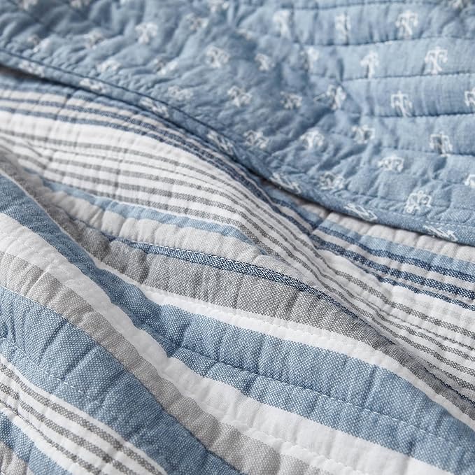 Nautica - Queen Quilt Set, Soft & Breathable Cotton Bedding with Medium Weight Feel, Reversible 3 Piece Bed Set with Matching Pillowcases (Jettison Grey)