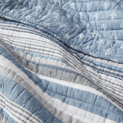 Nautica - Queen Quilt Set, Soft & Breathable Cotton Bedding with Medium Weight Feel, Reversible 3 Piece Bed Set with Matching Pillowcases (Jettison Grey)