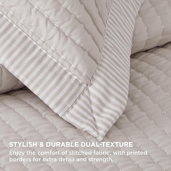 Bedsure California King Quilt - Cal King Summer Bedding Set Bedspread Coverlet, Lightweight Corduroy Pattern Bedspread, 3-Piece Set with 111"x106" Coverlet & 2 Pillow Shams, All-Season Soft Microfiber