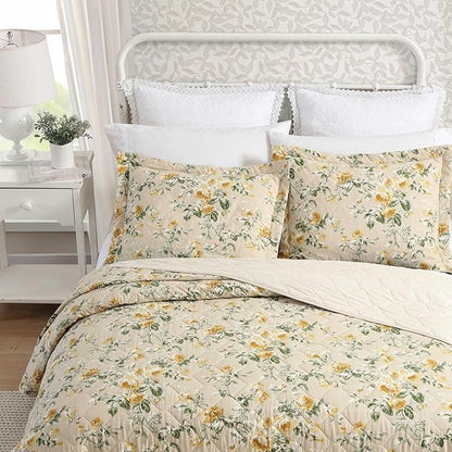 Laura Ashley - King Quilt Set, Reversible Cotton Bedding with Matching Shams, Lightweight Home Decor for All Seasons (Roses Gold, King)