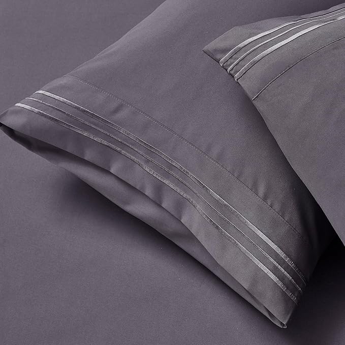 Clara Clark Twin XL Sheets - Hotel Luxury 5 Piece Bed Sheets for Twin XL Size Bed - Soft Bedding Sheets & Pillowcases, Fits Mattress up to 16 inch deep. Twin XL, Grayish Purple