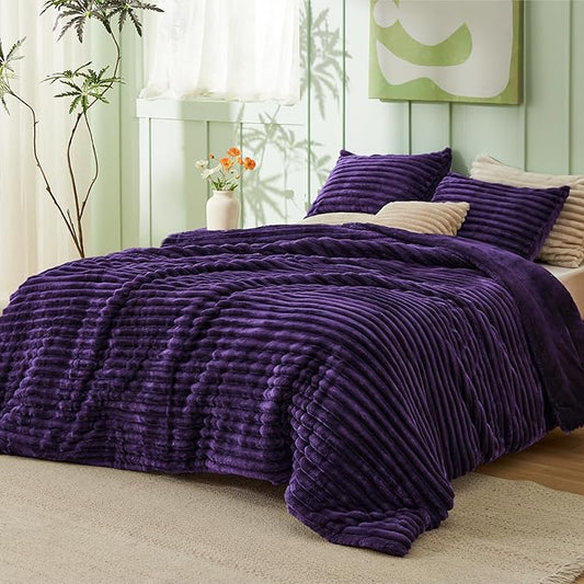 Bedsure Twin/Twin XL Size Comforter - GentleSoft™ 2 Pieces Double-Side Fleece Fluffy Purple Comforter Set, Cozy Striped Room Decor Aesthetic Luxury Twin Bedding Sets, 1 Pillowcase, 68x88 Inches