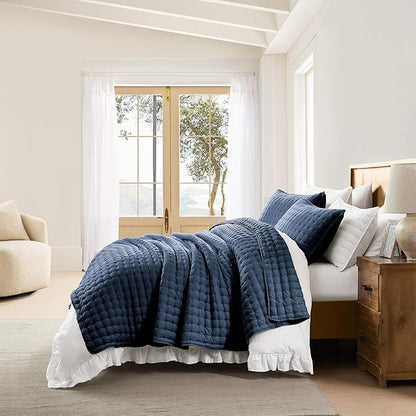 WDCOZY Navy Blue Oversized California King Size Quilt Bedding Sets with Pillow Shams, Cal King Lightweight Bedspread Coverlet, Quilted Blanket Thin Comforter Bed Cover, 3 Pieces, 118x106 inches