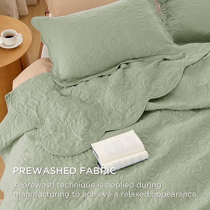 Bedsure Quilts Queen Size - Ultra Soft Pre-Washed Cloud-Like Bedding, All-Season Lightweight Comforter for Country Bedroom, Leaf Design Coverlet in Desert Sage, 90 x 96 Inches | Stitch-Free Quilting, Ultra Soft, Lightweight, Machine Washable, Pet-Friendly