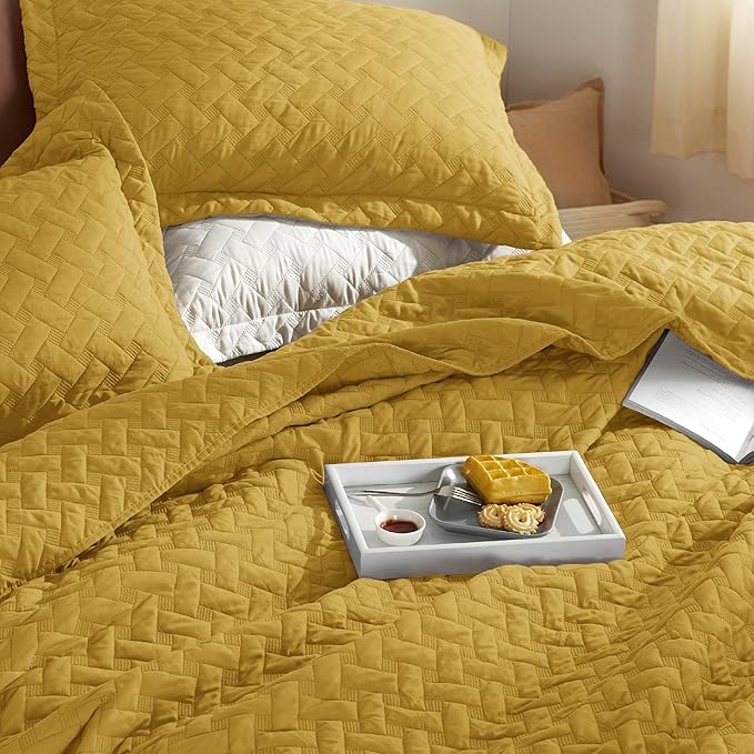 Bedsure Quilts Queen Size - Lightweight Bedspreads Queen Size with Basket Weave Pattern, Soft Quilt Bedding Set, Mustard Yellow Comforter Set Coverlet for All Seasons with 2 Pillow Shams (90" x 96") | Skin-Friendly Soft, All-Season Comfort, Breathable,...