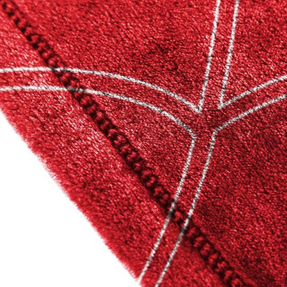 Jay Franco Kids Plush Throw Blanket – Soft & Cozy Fleece Throw for Bedroom & Couch Décor, Official Licensed Product, Red - Spiderman, 60x90 - Large Blanket