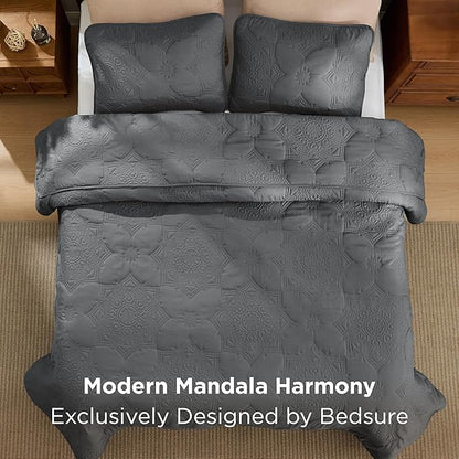 Bedsure Quilts Queen Size - Dark Grey Bedspread Queen Size & Lightweight Comforter, Modern Coverlet with Mandala Pattern, Ultra Soft All-Season Bedding, 90 x 96 Inches | Stitch-Free Quilting, Ultra Soft, Lightweight, Machine Washable, Pet-Friendly