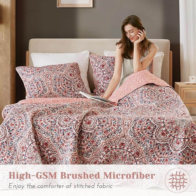 Comfort Spaces Valerie Boho Quilt Set King Pink - Soft Lightweight Bedding with Watercolor Medallion Design, Reversible All Season Quilt for Master Bedroom or Guest Room