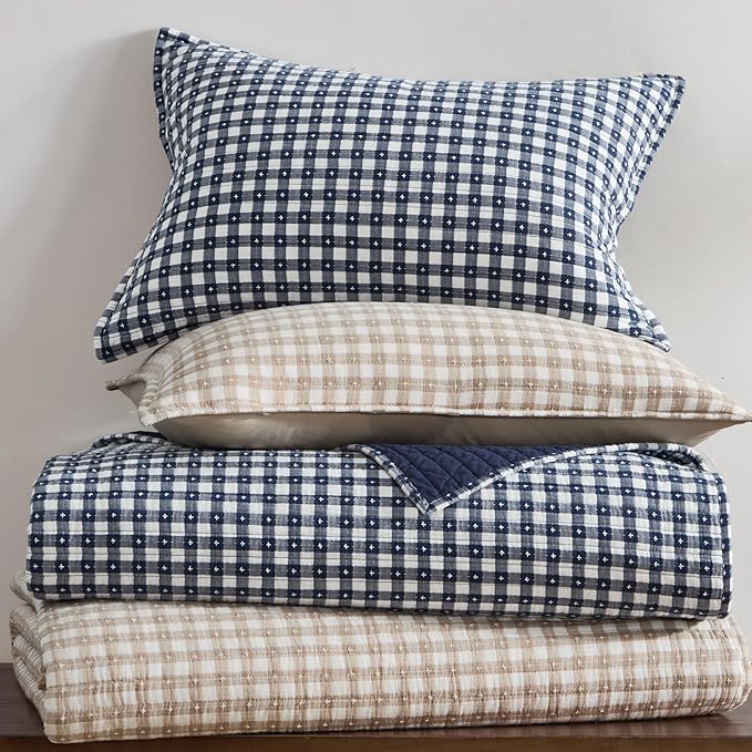Levtex Home - Camden Gingham Stitch Navy Quilt Set - King Quilt (106x92in) and 2 King Shams (20x36in) - Textured Gingham - Navy and White - Reversible - Cotton | Textured