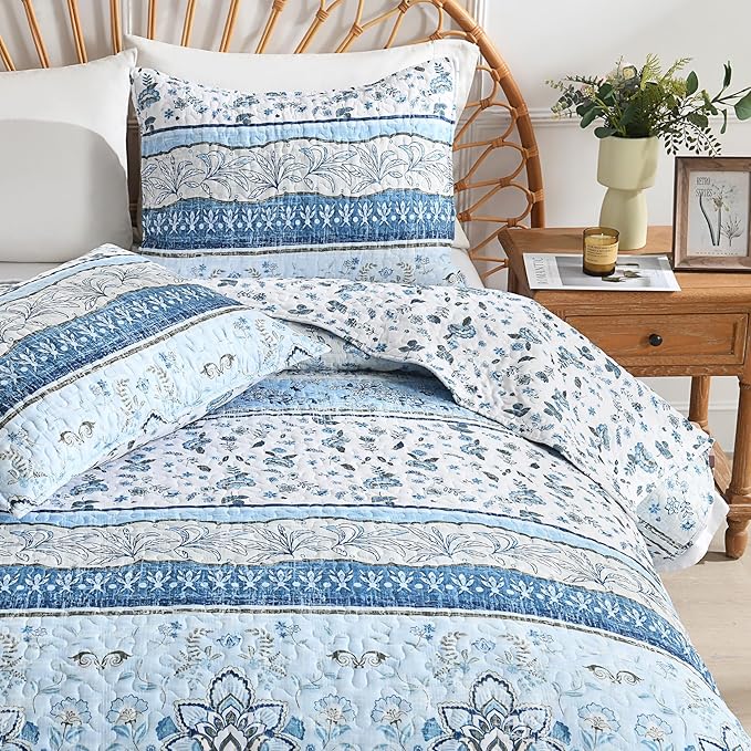 HORIMOTE HOME Boho Quilt Queen Size Blue Bohemian Floral Quilt Bedding Set, Soft Lightweight Boho Comforter Set Queen for All Season, Farmhouse Bedspread Coverlet with 2 Pillow Shams, 90 x 96 inches