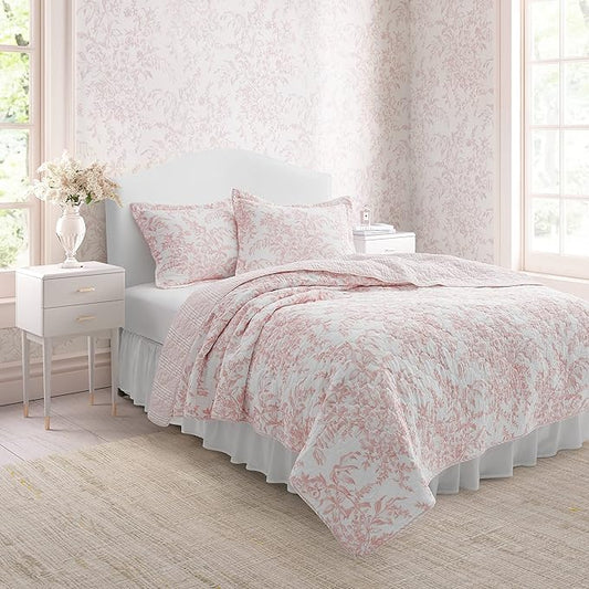 Laura Ashley - King Quilt Set, Soft & Reversible Cotton Floral Bedding with a Medium Weight Feel, 3 Piece Bed Set with Matching Pillowcases (Bedford Pink)