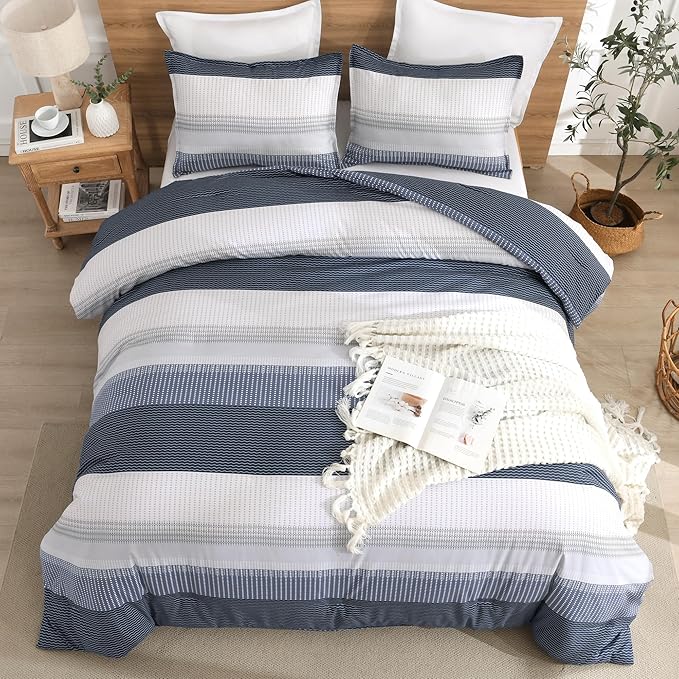 Litanika Comforter Set, Lightweight Colorblock Stripes Bedding Comforter Set, Fluffy Down Alternative Bed Set, Black Blue, California King