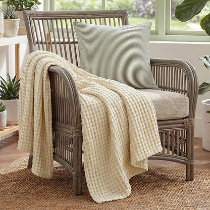 Bedsure Cooling Cotton Waffle Throw XL Blanket - Lightweight Breathable Blanket of Rayon Derived from Bamboo for Hot Sleepers, Natural, 50x70 Inches