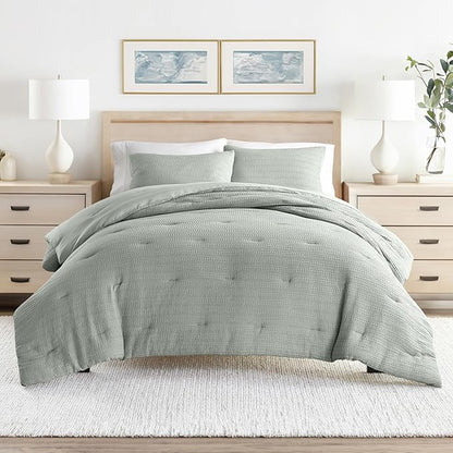 Linen Market Twin Comforter Set (2 Piece) - Soft & Lightweight Down Alternative Comforter & Pillow Sham for Twin Bed