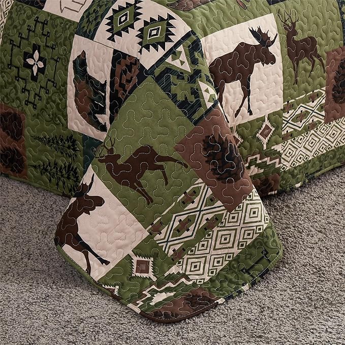 Ycosy Rustic Lodge Quilt Set Moose Elk Bedspread Full/Queen Size Forest Bear Deer Quilt Matcha Green Reversible Festive Cabin Coverlets Farmhouse Decor Bed Cover Sets with 2 Pillow Shams